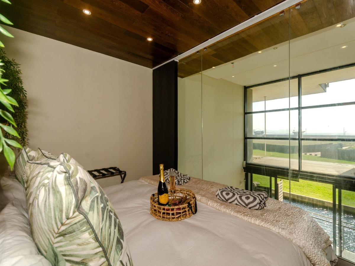 Quayside Waterfront Apartment Durban Extérieur photo